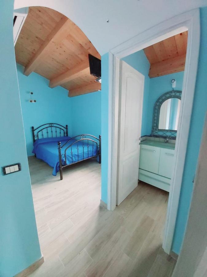 B&B Il Cenerino Sant'Antioco Luaran gambar