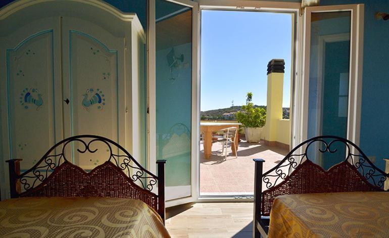 B&B Il Cenerino Sant'Antioco Luaran gambar
